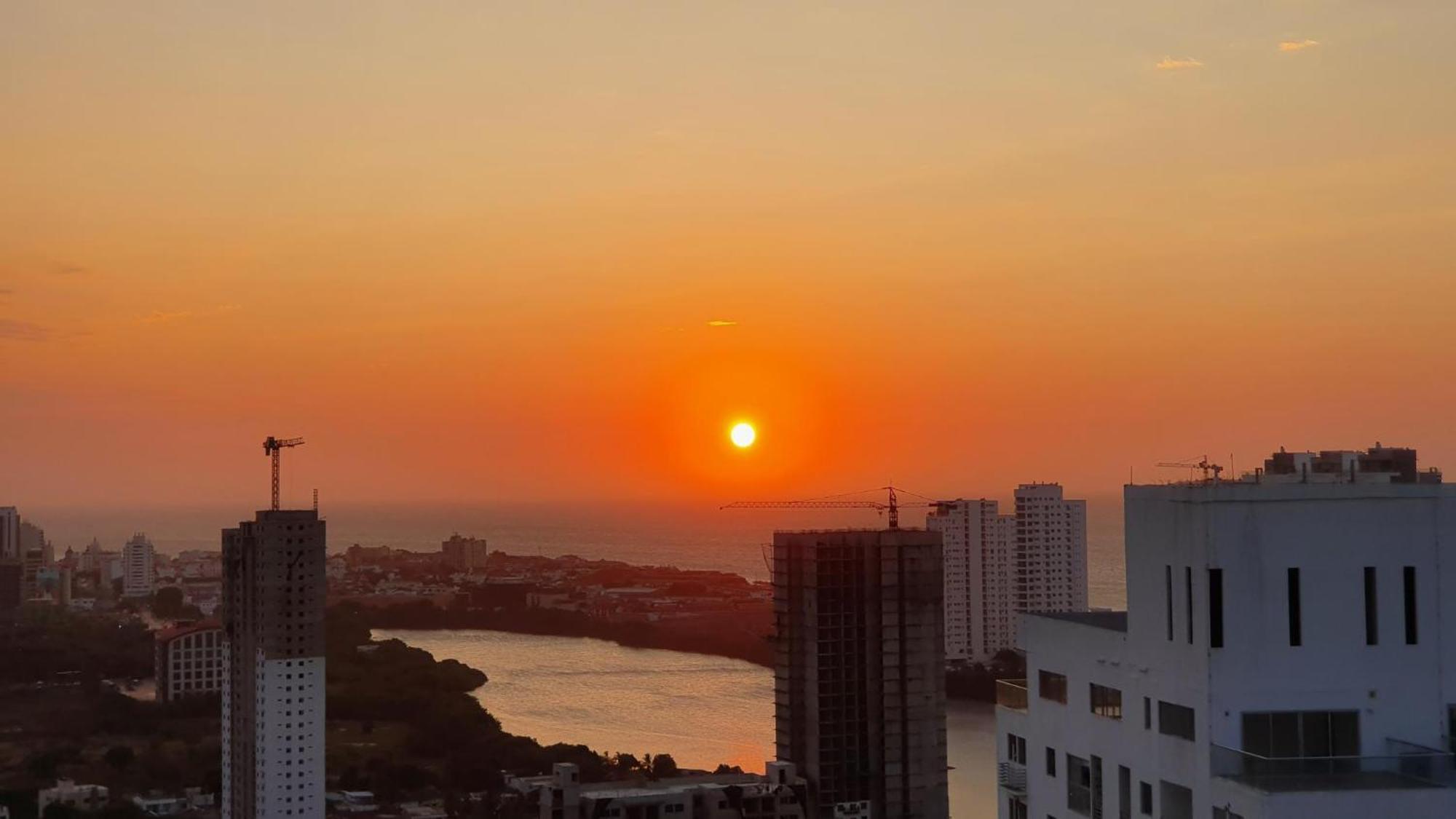 Acogedor Apto En Piso 22 Vista Al Mar 公寓 *